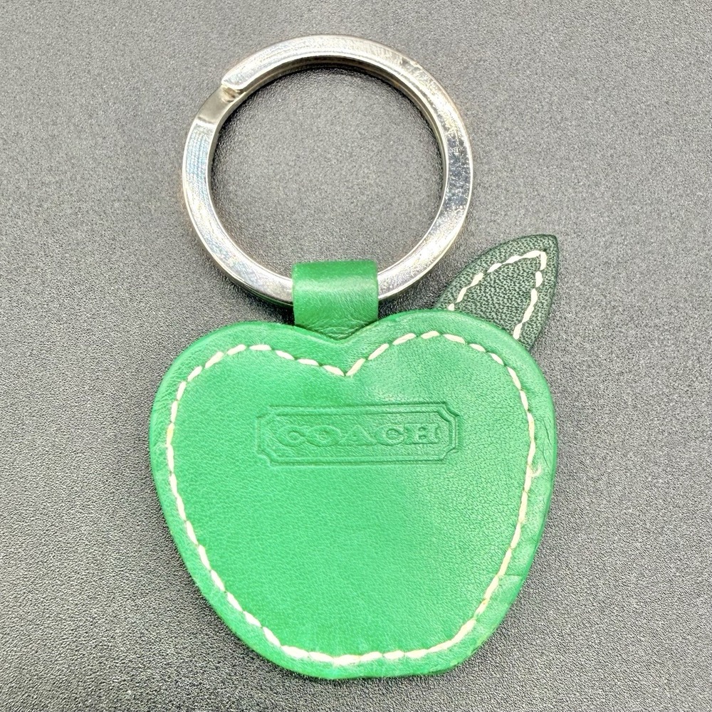 Vintage Coach Green Apple Leather Key Fob Keychain Made Italy Rare